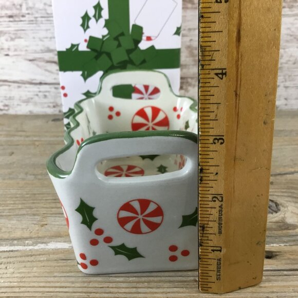 Temp-Tations 12 Oz Ceramic Holiday Mini Loaf Pan w/ Handles Holly & Peppermint - Picture 10 of 10